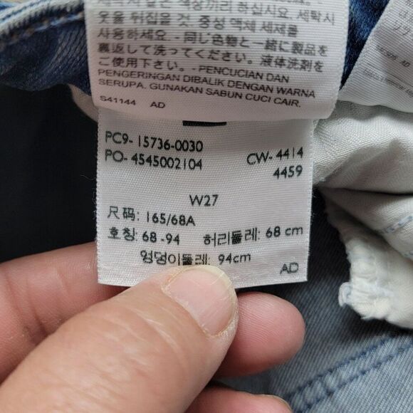 Levi's Women's Boyfriend Straight Jeans Size 27 Medium Wash Blue Denim 29x26 - Picture 6 of 13